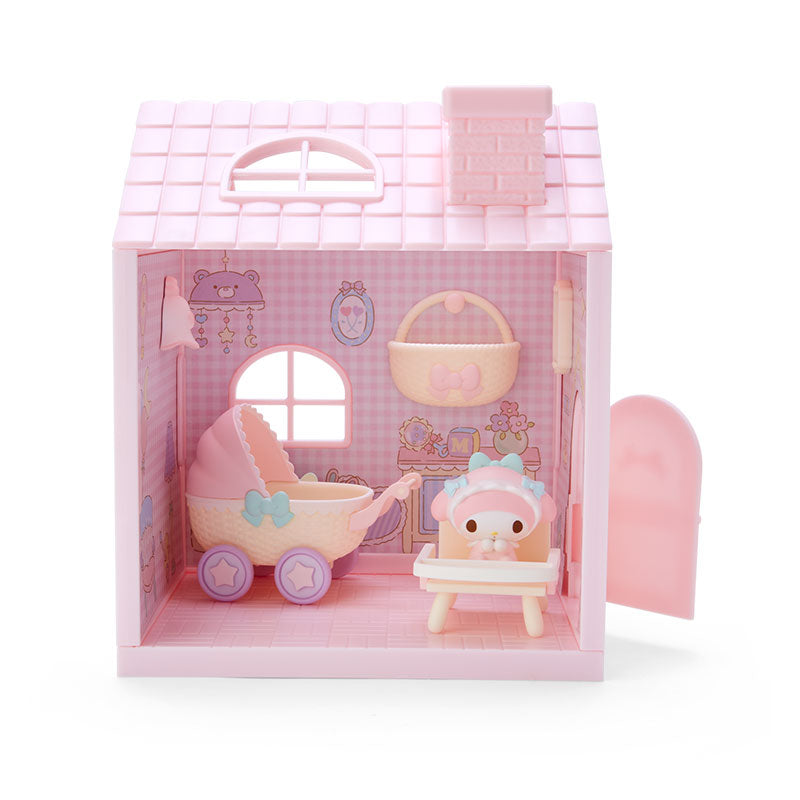 DOLL HOUSE