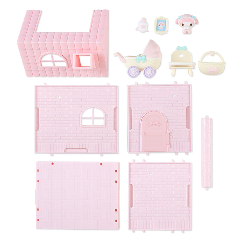 DOLL HOUSE