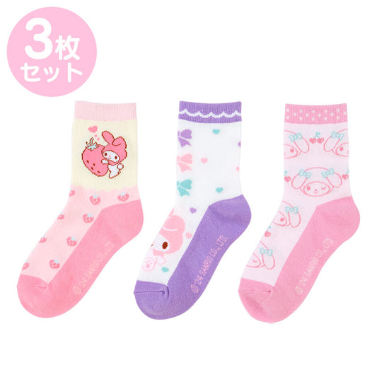 SOCKS 3 PAIRS